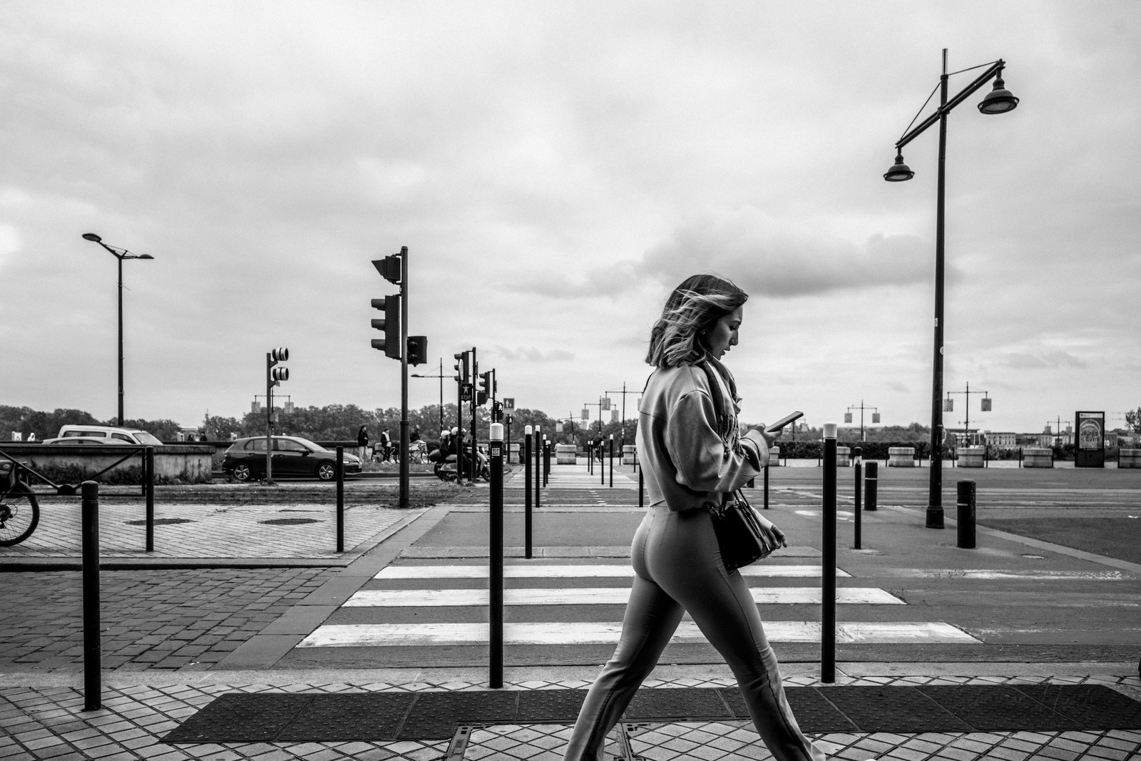 Des photographies en couleur, où les gens sont magnifiés par la lumière chaude du soleil