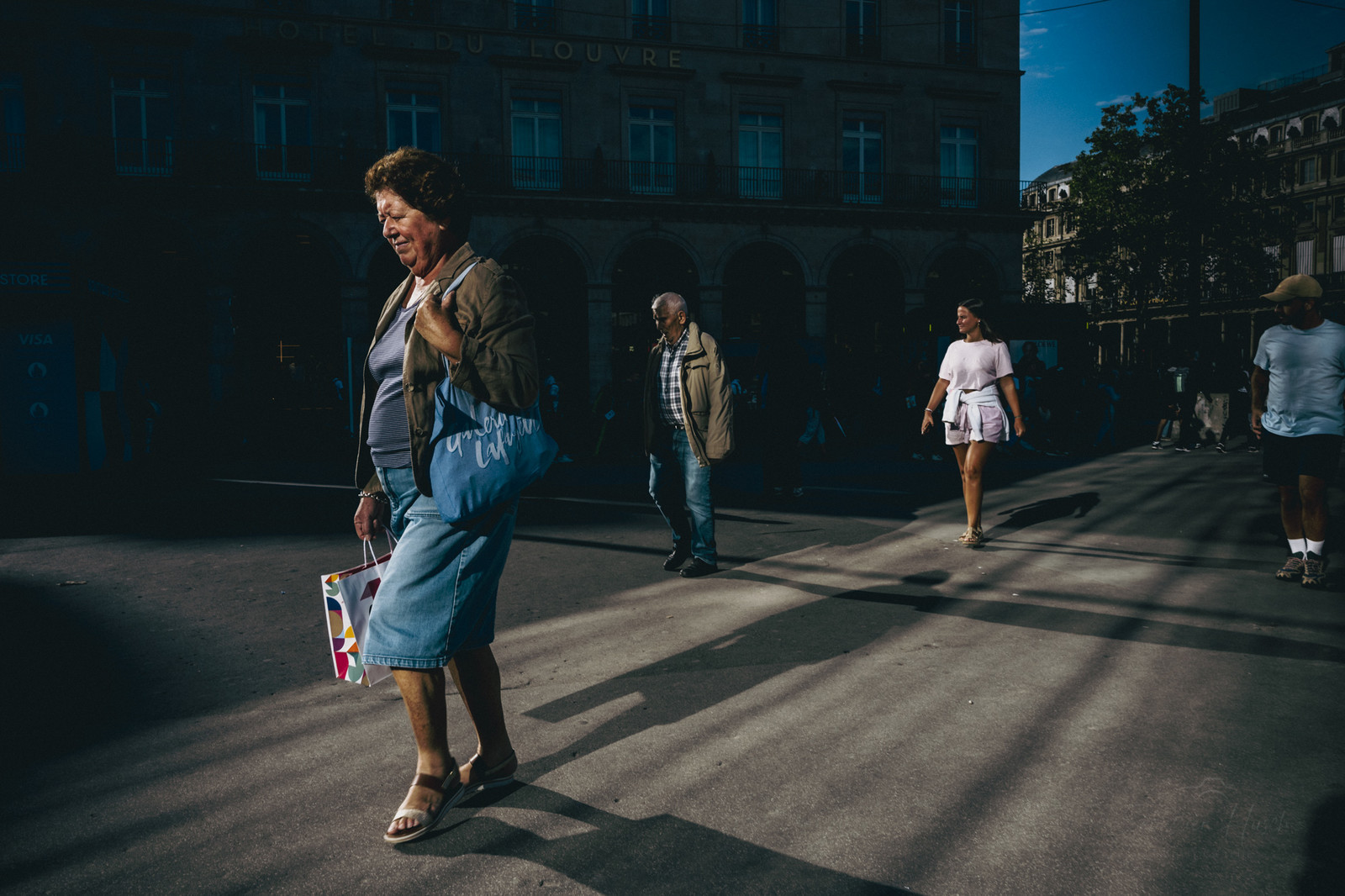 Jeux d'ombre et de lumière   couleur