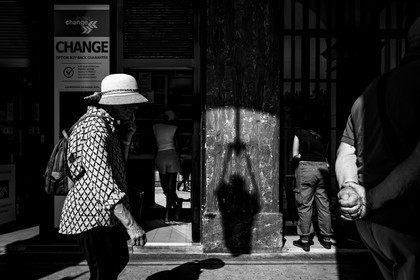 Jeux d'ombres et de Lumières   noir et blanc